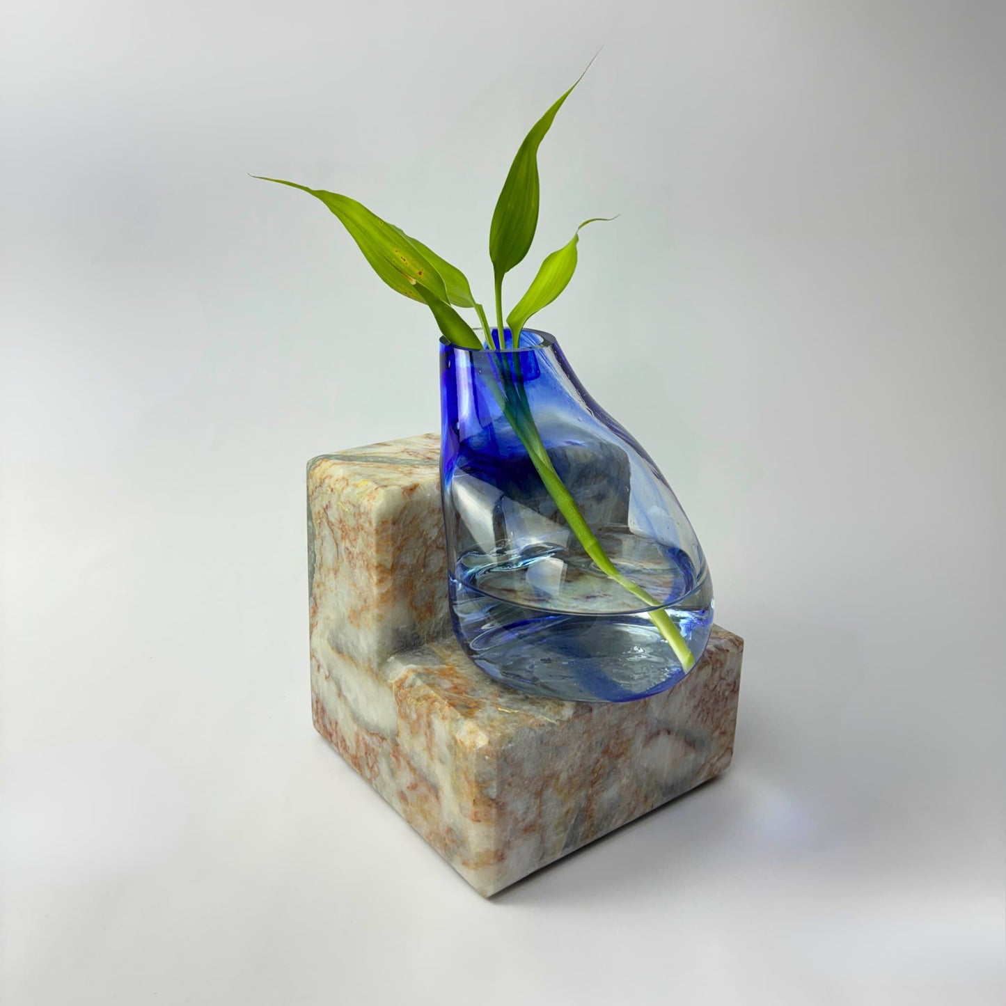 Patara Mavi Cam Vazo No: 4