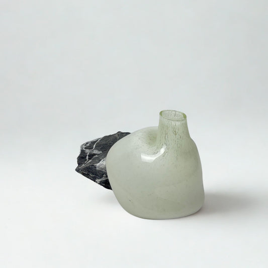 Atlas Beyaz Cam Vazo No:1