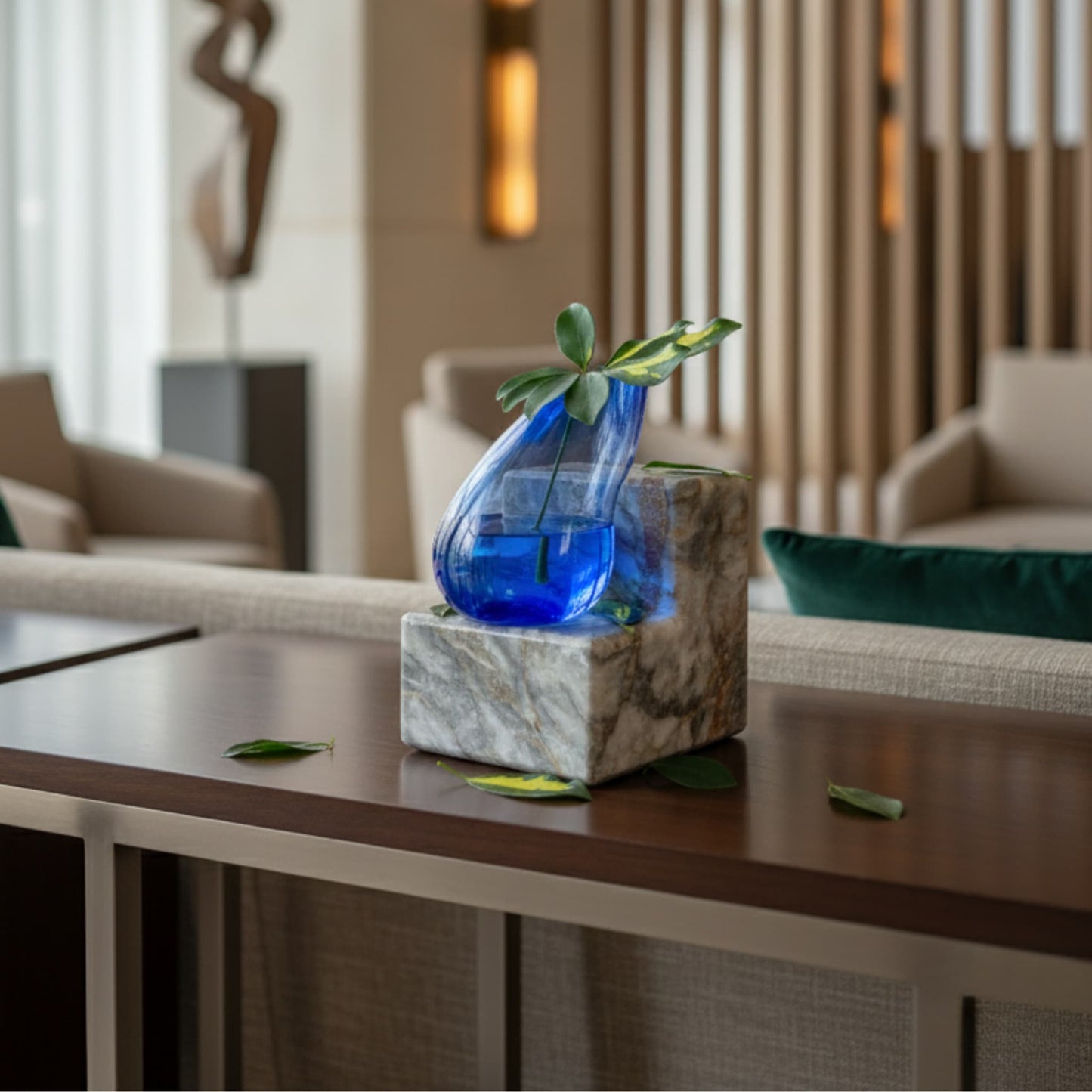 Patara Mavi Cam Vazo No: 7