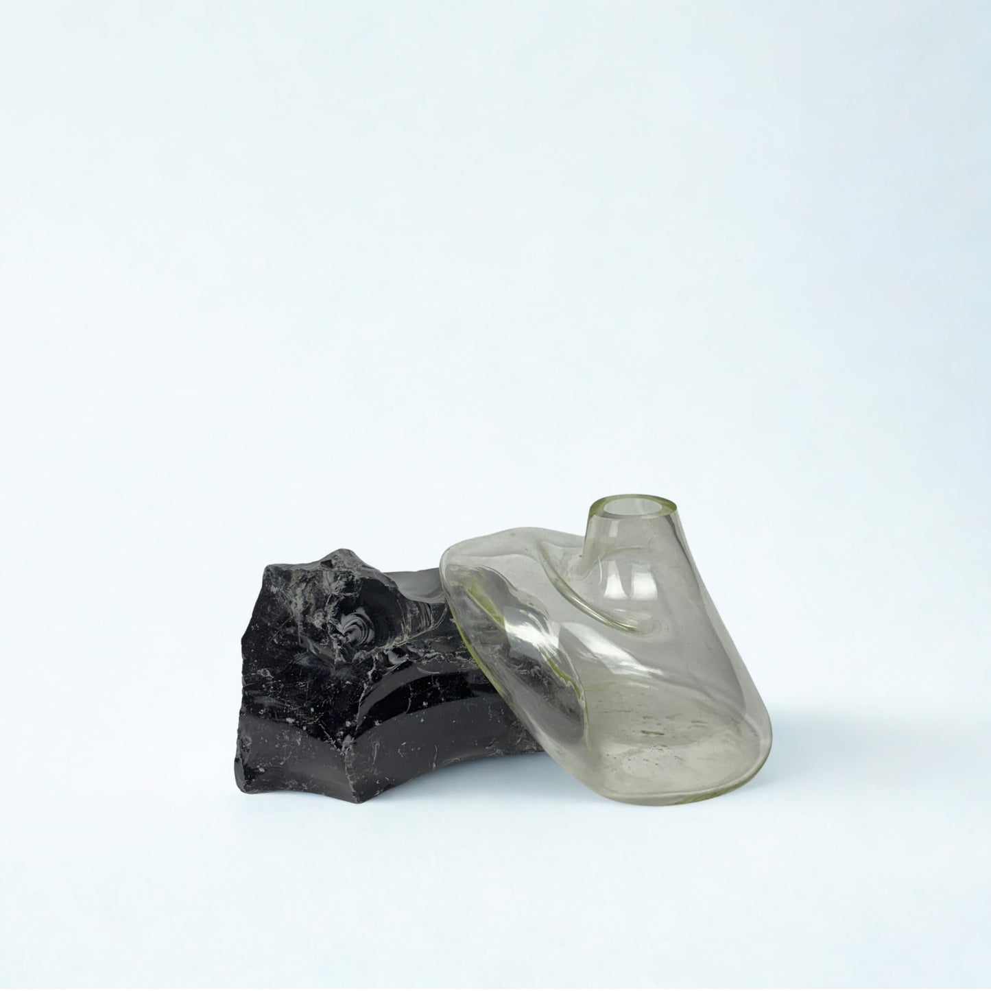 Obsidiyen Şeffaf Cam Vazo No:2