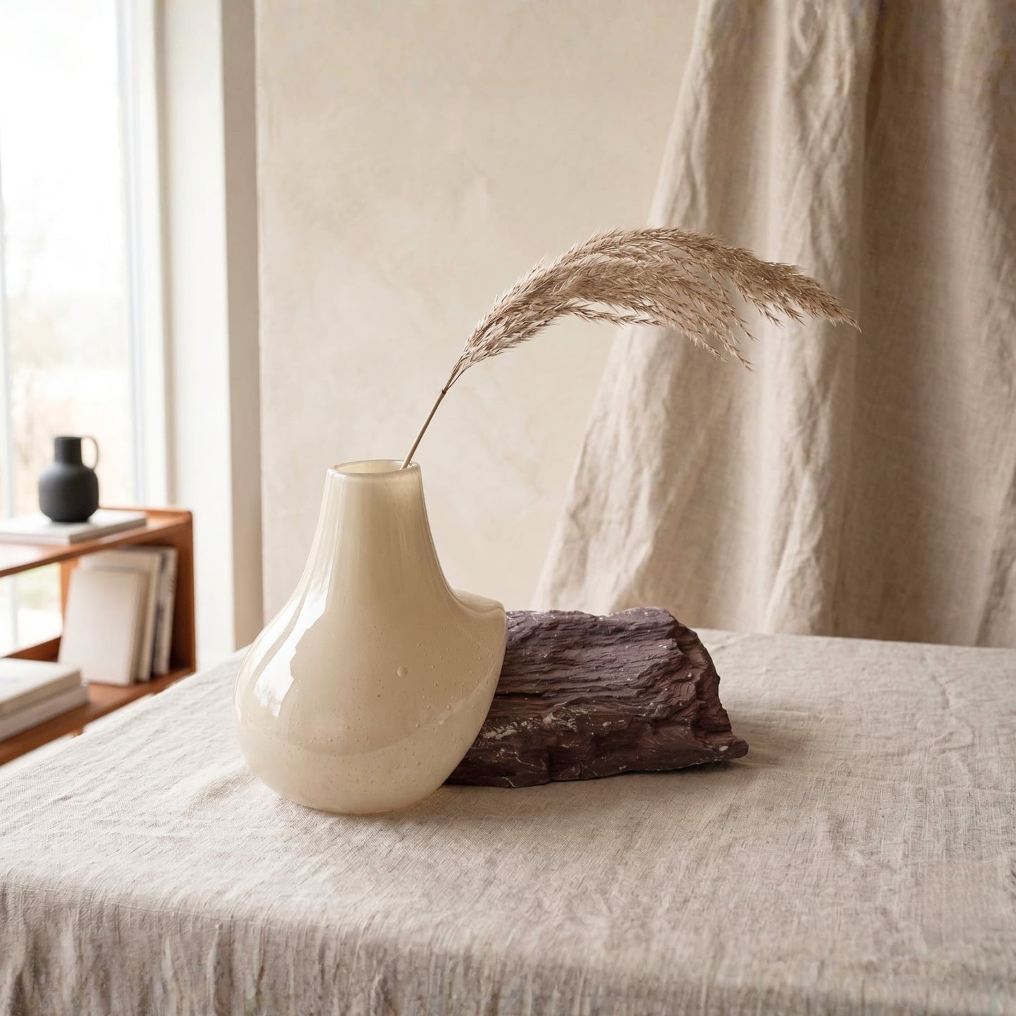 Mercury White Glass Vase No: 1